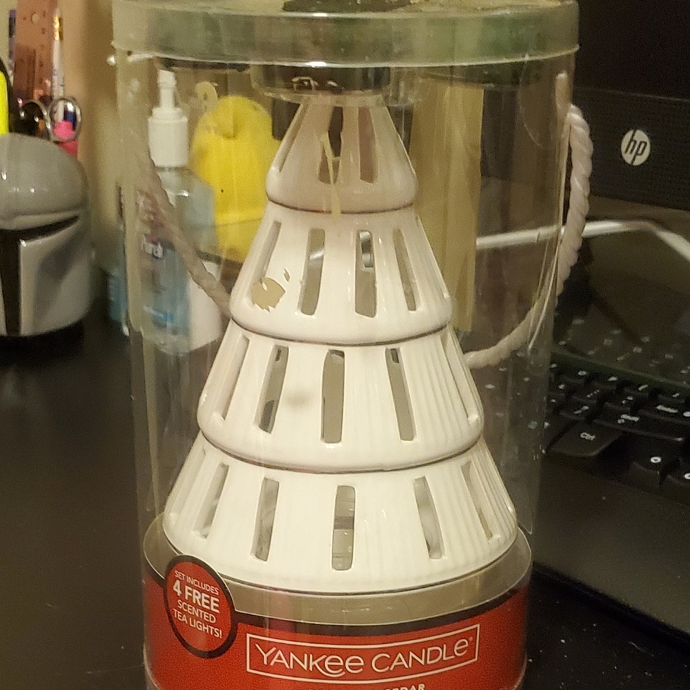 Yankee candle Chrismas candle tree